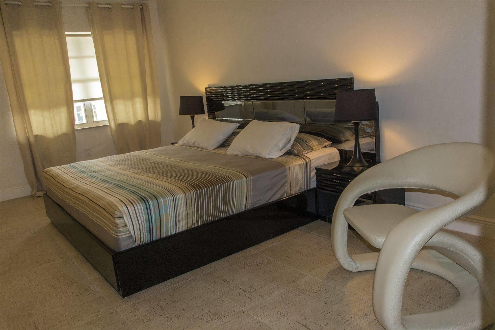Oyo Hotel Coral Gables - Miami Airport Kültér fotó